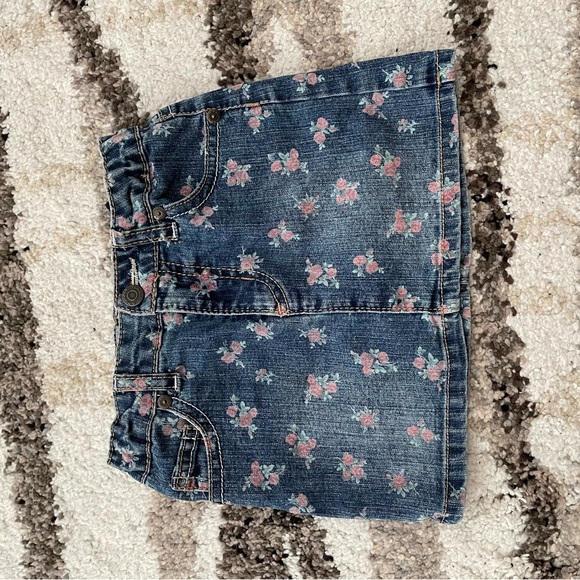 Girls Floral Jean Skirt - Picture 2 of 5